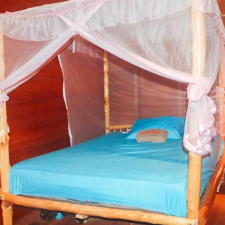Mentawai Ebay Playground Surfcamp Villa Masokut Екстериор снимка
